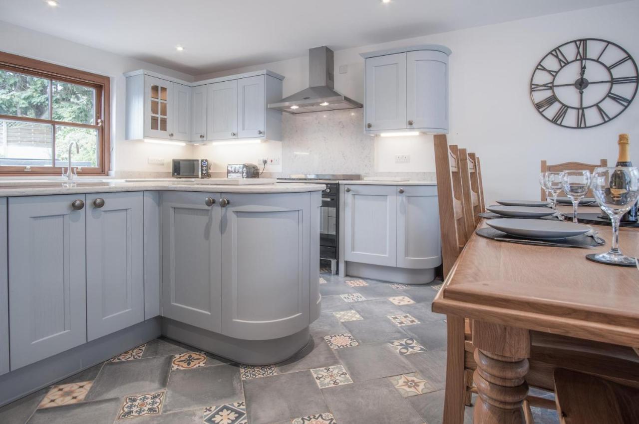 Pendeilo Villa - 5 Bedroom Holiday Home - Amroth Exterior foto